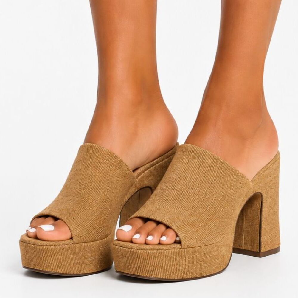 AGL Sista Tan Raffia Platform Open Toe Mule Sandals Size US 7 EUC